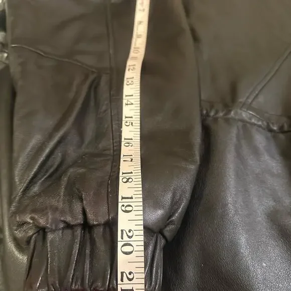 IZZY - Ladies Black 100% Genuine Leather Fur Hooded Zip Jacket Size Medium/Large - Picture 15 of 16